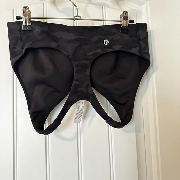 LIKE NEW Lululemon In Alignment Racerback Bra *Light Support, B/C Cups - Picture 5 of 6